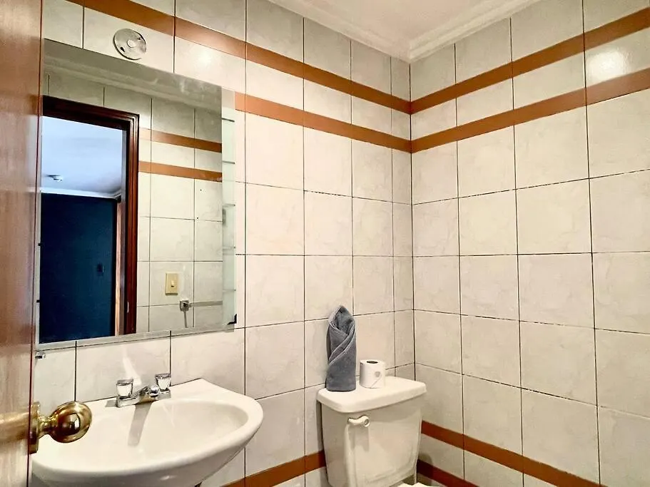Apartmán Departamento Grande En Pleno Centro Historico Cuenca 0*,  Ekvádor