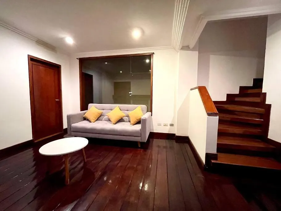 Apartmán Departamento Grande En Pleno Centro Historico Cuenca