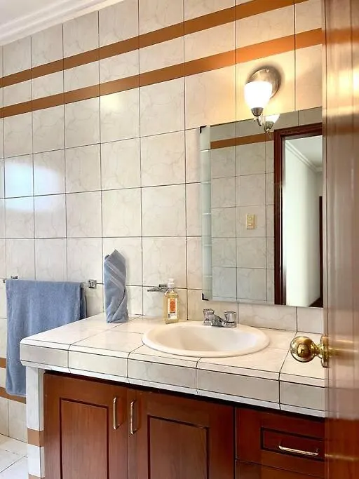 Apartmán Departamento Grande En Pleno Centro Historico Cuenca